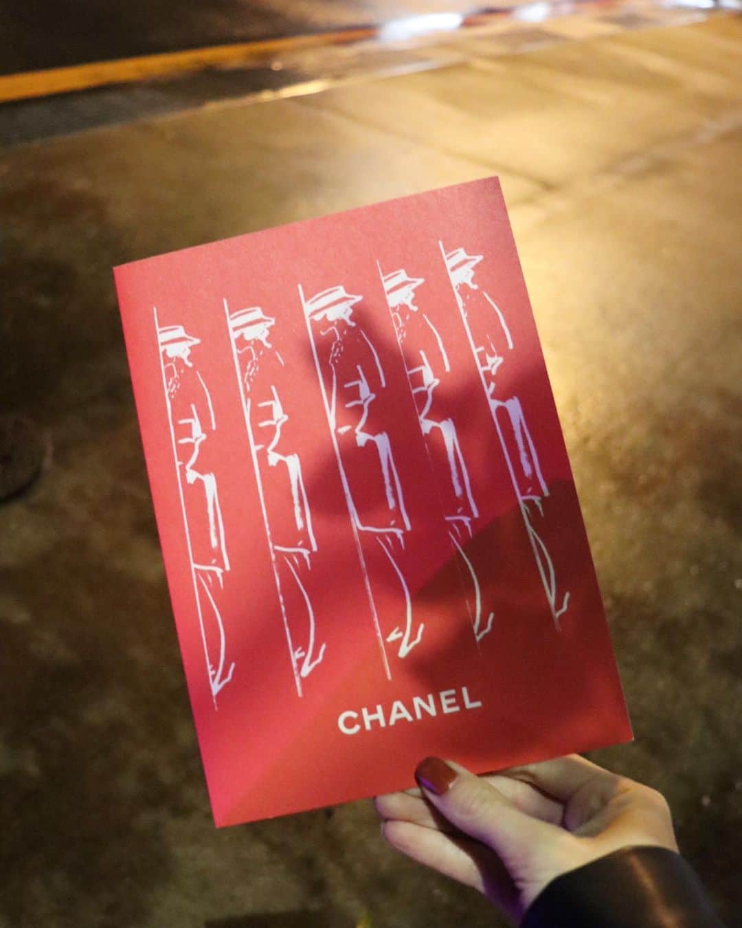 平木愛美さんのインスタグラム写真 - (平木愛美Instagram)「chanel💞💫👸🧚‍♂️👗 party & exhibition . CHANEL MADEMOISELLE PRIVÉ TOKYO 🌹 マドモアゼル プリヴェ展 - ガブリエル シャネルの世界へ  @chanelofficial  #CHANEL #mademoiselleprive  #シャネルマドモアゼルプリヴェ」10月18日 23時01分 - manamihiraki