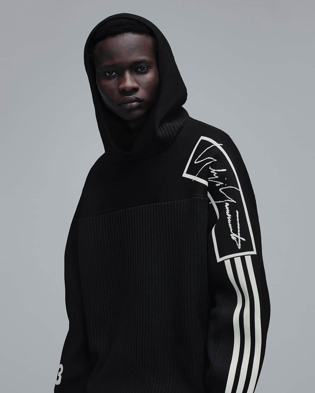 ワイスリーのインスタグラム：「Y-3 Tech Knit Hoodie. 📷: @yvanfabing Styling: @_mariechaix_ Y-3 Fall Winter 2019. --- #adidas #Y3 #YohjiYamamoto Discover the collection at Y-3.com」