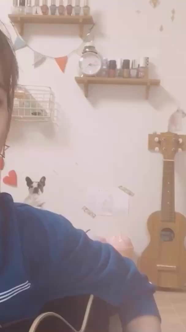 北原ゆかのインスタグラム：「タピオカが好きすぎて曲作ってしまった、笑  人生に一度は言われたいセリフです🙂」