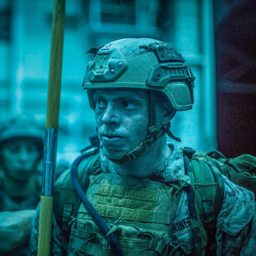 アメリカ海兵隊さんのインスタグラム写真 - (アメリカ海兵隊Instagram)「Thousand Yard Stare  Staff Sgt. Cody Sperle, an assistant team leader with the Maritime Raid Force, @pride_of_the_pacific, prepares to march during the culminating event of a Marine Corps Martial Arts Program instructor course aboard the @USNavy amphibious assault ship USS Boxer. (U.S. Marine Corps photo by Cpl. Israel Chincio)  #MEU #Marines #Military #MCMAP」10月19日 8時48分 - marines