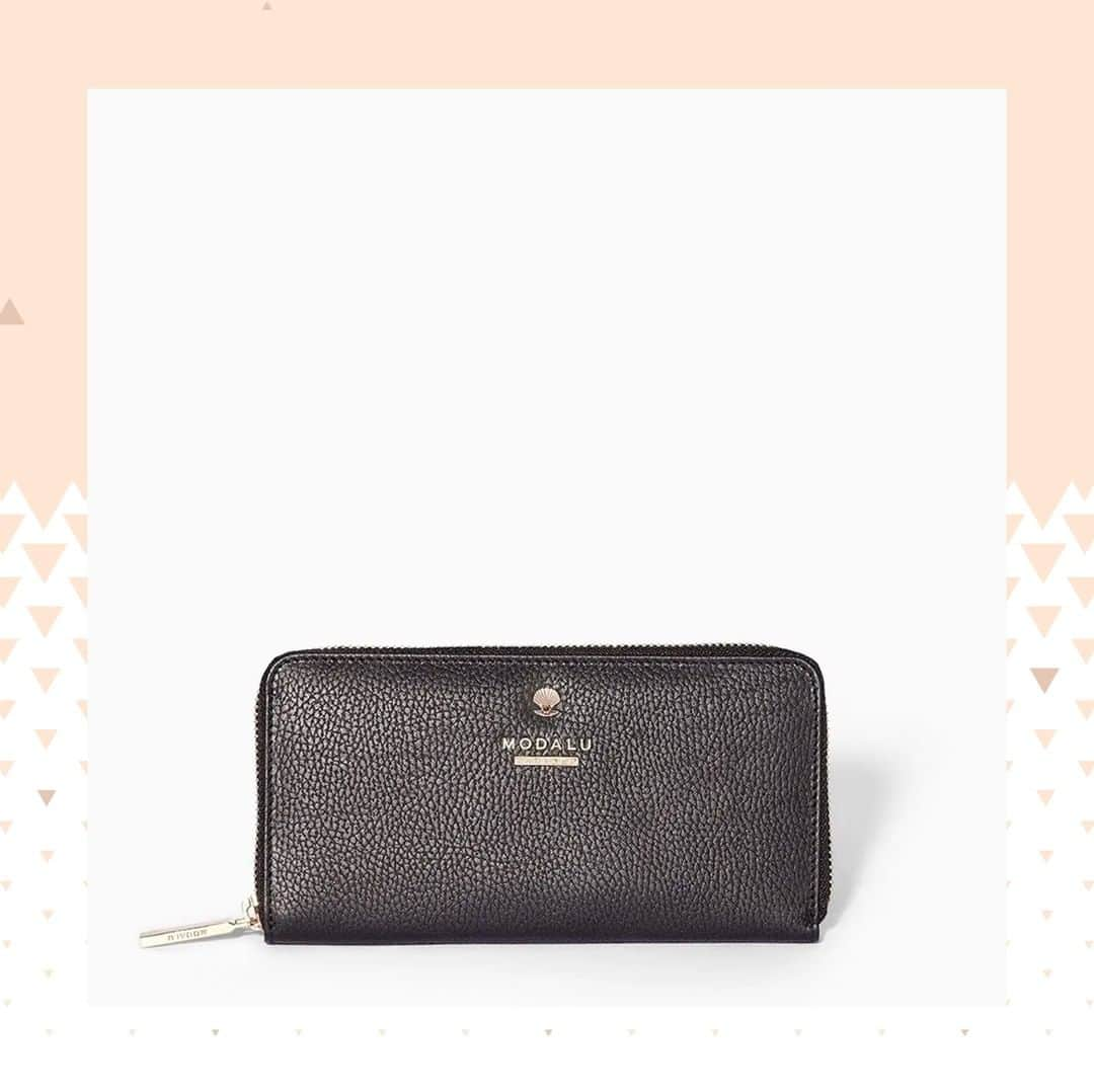 モダルーさんのインスタグラム写真 - (モダルーInstagram)「Pick up the Pippa purse in a classic black colourway for only £19 instead of £69. Use SALE20 at the checkout for an extra 20% off #ModaluMoments #LeatherPurse #BlackPurse」10月19日 2時01分 - modaluengland