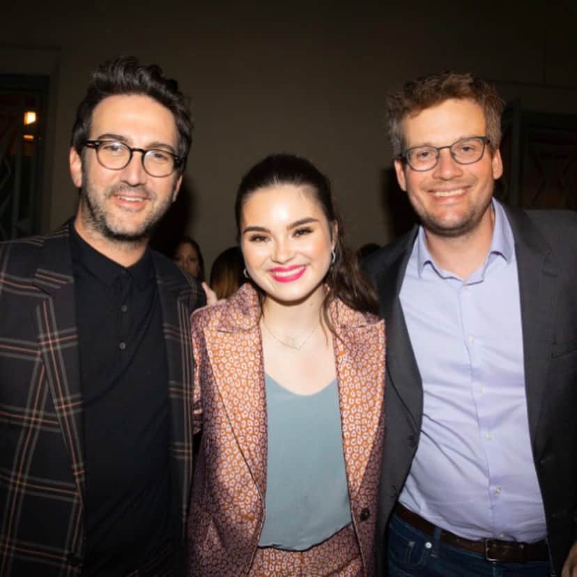 ランドリー・ベンダーさんのインスタグラム写真 - (ランドリー・ベンダーInstagram)「All 8 episodes of #LookingforAlaska are out now on @hulu and we’re all really really proud. Leave your (spoiler free) thoughts below :) 📚🌼👫👀‼️🦢 @alaskaonhulu」10月19日 2時04分 - landrybender