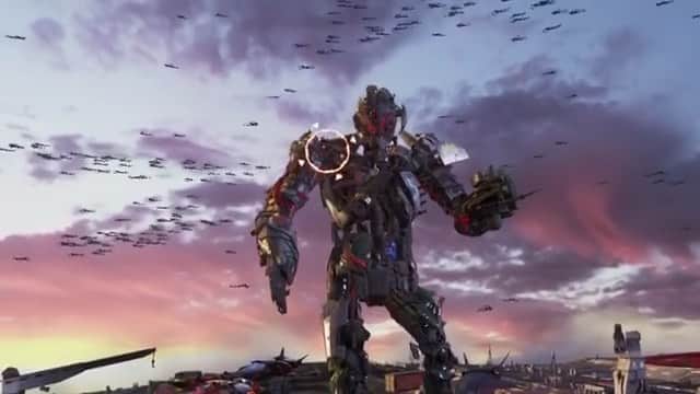 ロス・マーカンドのインスタグラム：「Folks, I am SO EXCITED to announce that I got to play in the @marvel universe again...this time as one of my favorite villains, #Ultron! If you have the opportunity, I highly recommend you check this out...it's such an incredible experience! #AvengersDamageControl🤖」