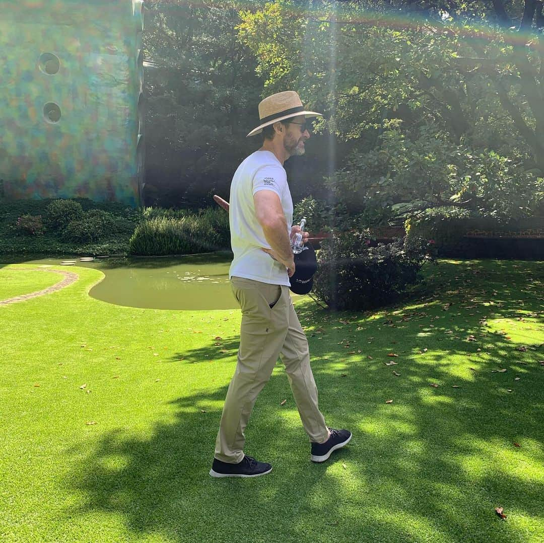 ヒュー・ジャックマンさんのインスタグラム写真 - (ヒュー・ジャックマンInstagram)「Beautiful day at Park Quezalcoatl 🇲🇽」10月19日 3時14分 - thehughjackman