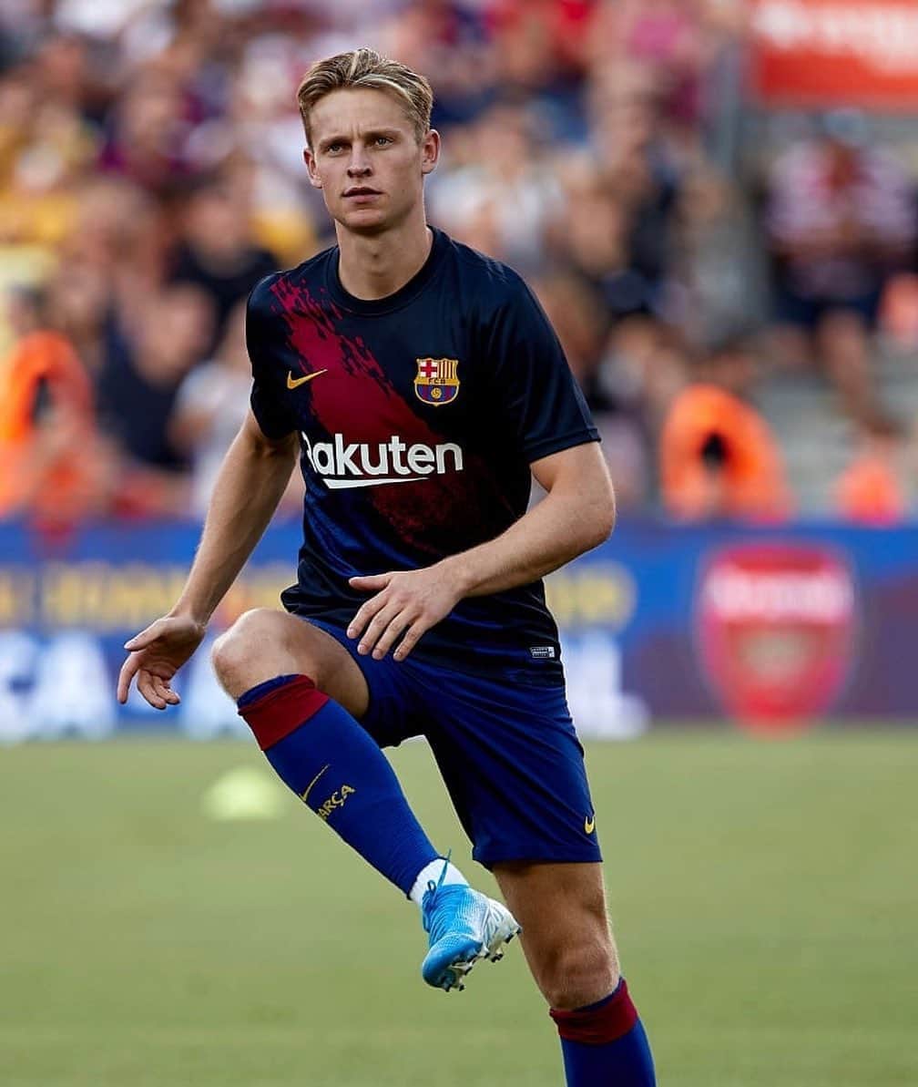 フレンキー・デ・ヨングのインスタグラム：「Focus @fcbarcelona ⚡️」