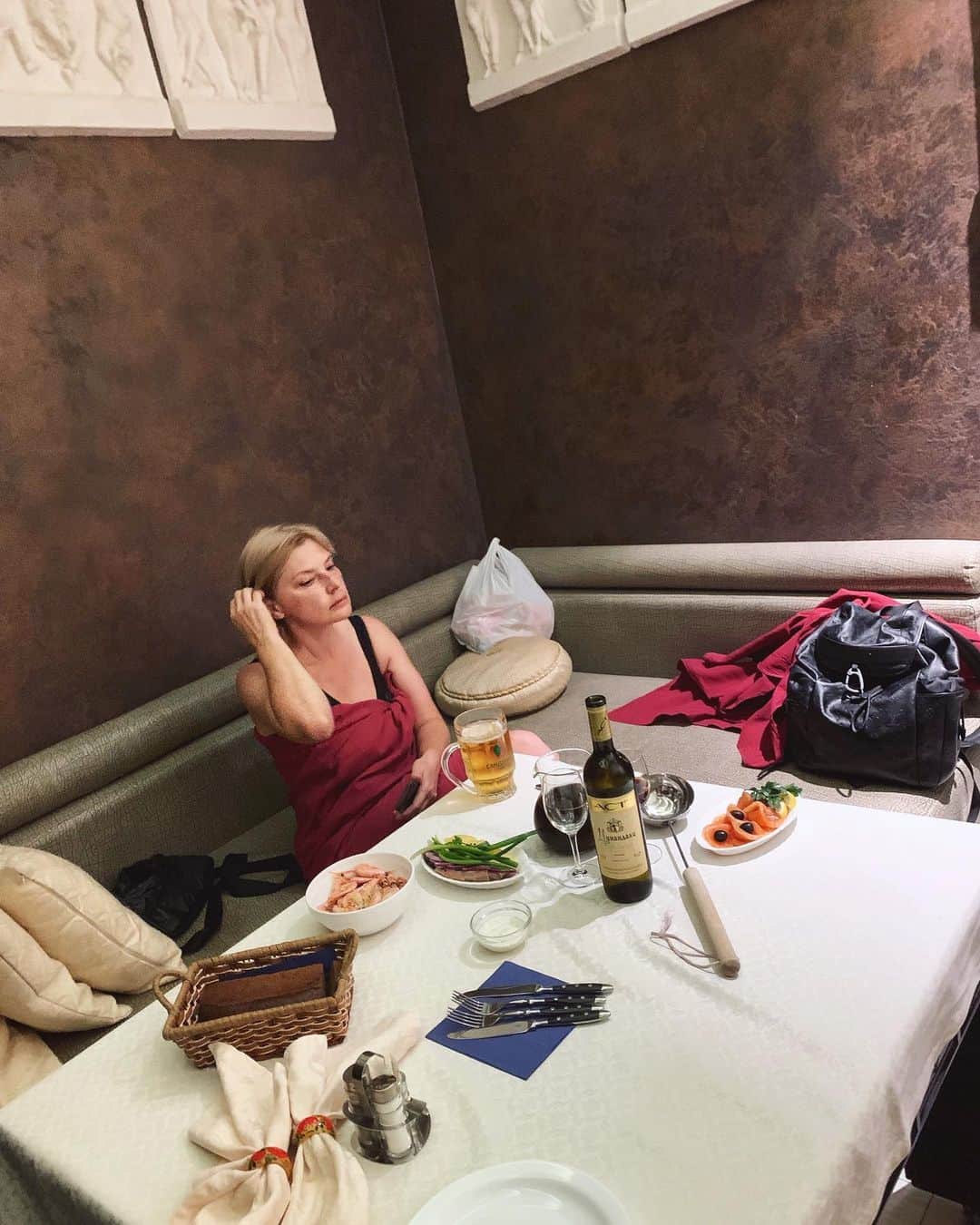 Alena Shishkovaさんのインスタグラム写真 - (Alena ShishkovaInstagram)「friday with mom ☺️🙌🏼❤️」10月19日 6時13分 - missalena.92
