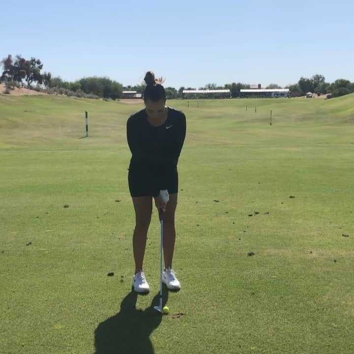 シャイエン・ウッズのインスタグラム：「Always quality practice when I’m home!  Had a chance to play a few different @troon courses while in Phoenix, great prep for the end of the season. #teamtroon @westinkierland @eaglemtngolf @troonnorthgc @obsportsgolf」