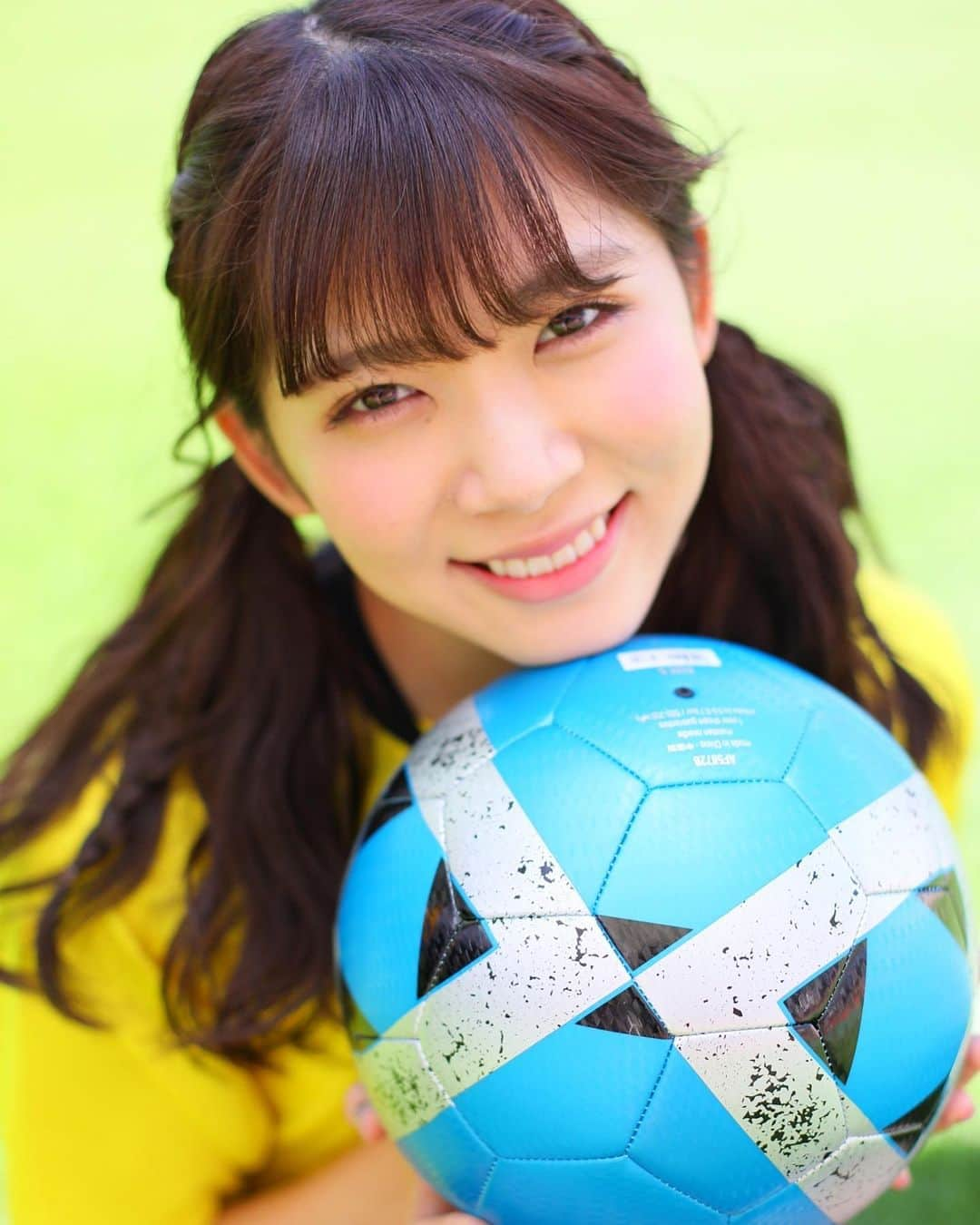 奈良未遥さんのインスタグラム写真 - (奈良未遥Instagram)「2019.October⚽️ #NGT48 #ロケ生写真　#奈良未遥 #10月 #新潟　#ビッグスワン #サッカー」10月19日 18時24分 - mihapiyo._.48