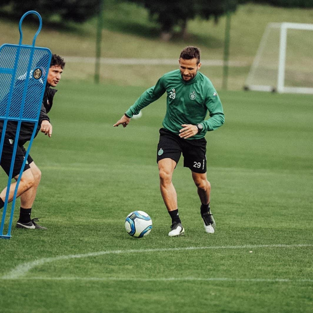 ヨアン・キャバイェのインスタグラム：「🎯💥 @asseofficiel」