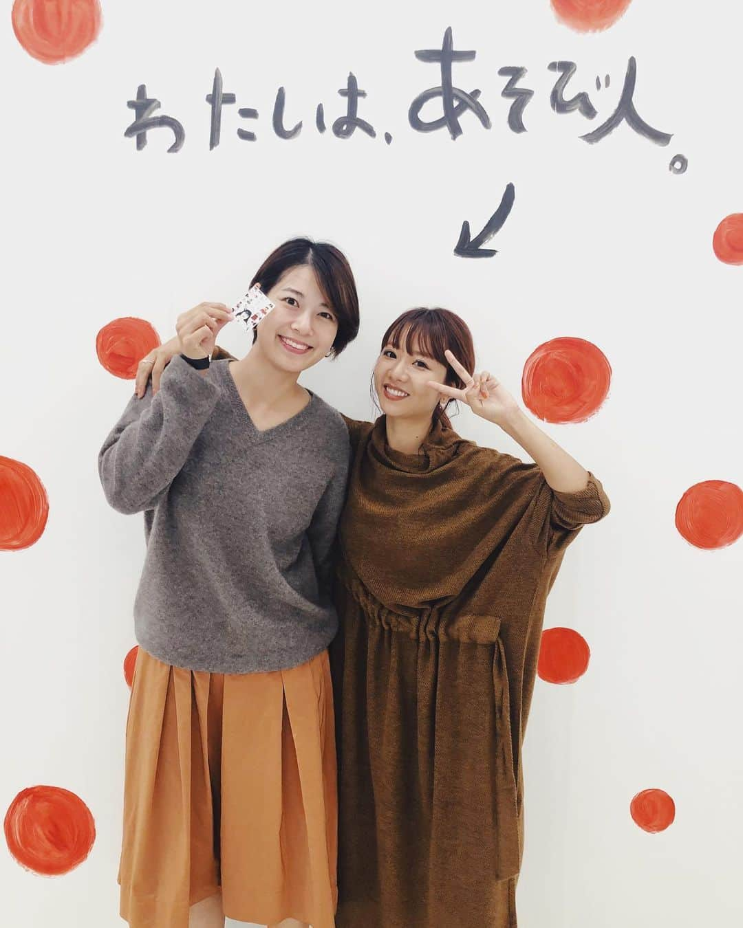 Aya（高本彩）さんのインスタグラム写真 - (Aya（高本彩）Instagram)「「フォトバイアヤ展〜あそび人。〜」のレセプションに来てくれたみんなー❤️その1❤️ #梢の登場タイミング天才的やった #サステイさんとカレンダー作ったよ❤️ #おるりがきてくれた😭 #世界一の後輩いくりさ #同い年の二人🤣 #あゆみんはいつ見てもかわいい😍 #優ちゃん来てくれてありがとう。。 #前ちゃんのライブも見にいきたいぞー🤣 #初対面のmiyuちゃん❤️ #しぇーねーさんの感想に実は泣きそうになってた笑」10月19日 10時27分 - aya_dream04