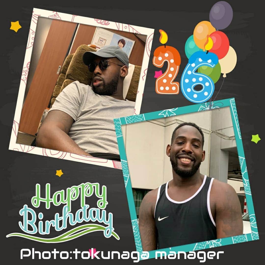 熊本ヴォルターズさんのインスタグラム写真 - (熊本ヴォルターズInstagram)「本日は #ギャビンウェア 選手の誕生日です✨HAPPYBIRTHDAY🎉  今日は熊本県立総合体育館にてvs #茨城ロボッツ 🔥 17時より試合開始です  #熊本ヴォルターズ」10月19日 11時07分 - volters_official