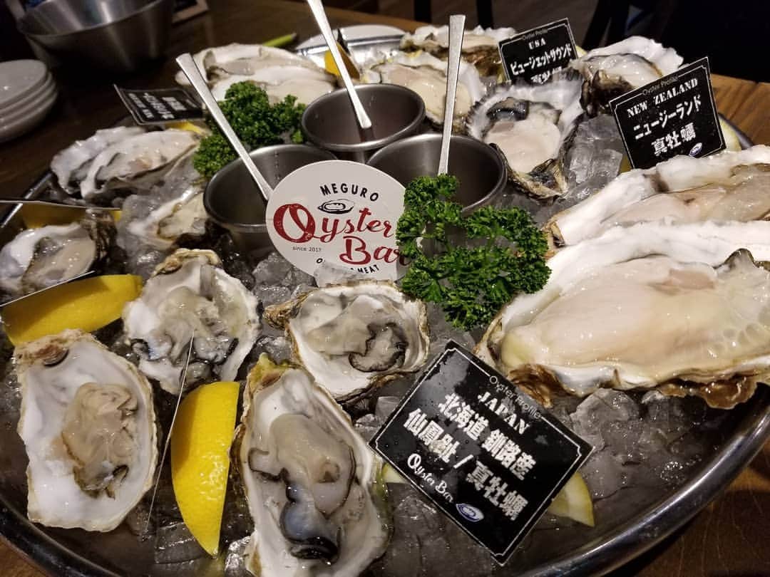 華彩ななさんのインスタグラム写真 - (華彩ななInstagram)「２日連チャンで牡蠣～❤️ 生牡蠣も牡蠣フライもお店によって全然違うので それがまた楽しい😋💓💓💓 #オイスターバー  #生牡蠣  #牡蠣フライ  #牡蠣ガール  #生牡蠣love  #女子会」10月19日 11時47分 - nanakasai