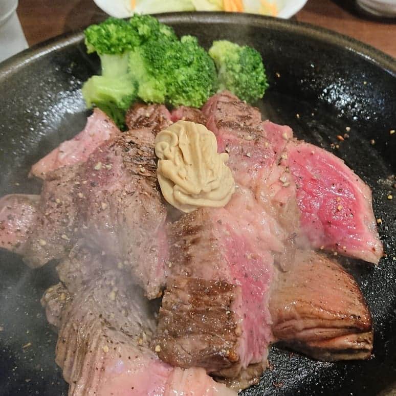 佐伯元輝さんのインスタグラム写真 - (佐伯元輝Instagram)「あまりにもinstagramを放置しているお詫びとして、ただただ美味しい写真を載せておきます。  #美味しい」10月19日 14時47分 - yasashii_saeki