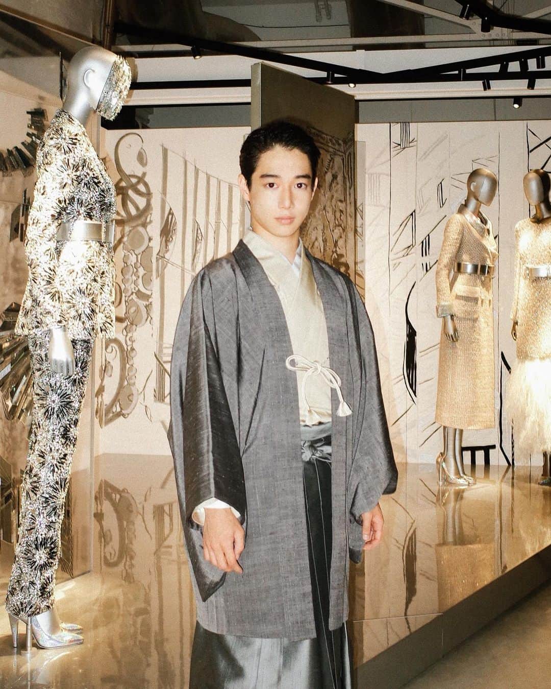 片岡千之助のインスタグラム：「#mademoiselleprive  #mademoisellechanel のレガシーがここに。 2019.10.19 - 12.01 東京天王洲アイルのB&Cホールにて。 photo by @supercupmatcha」