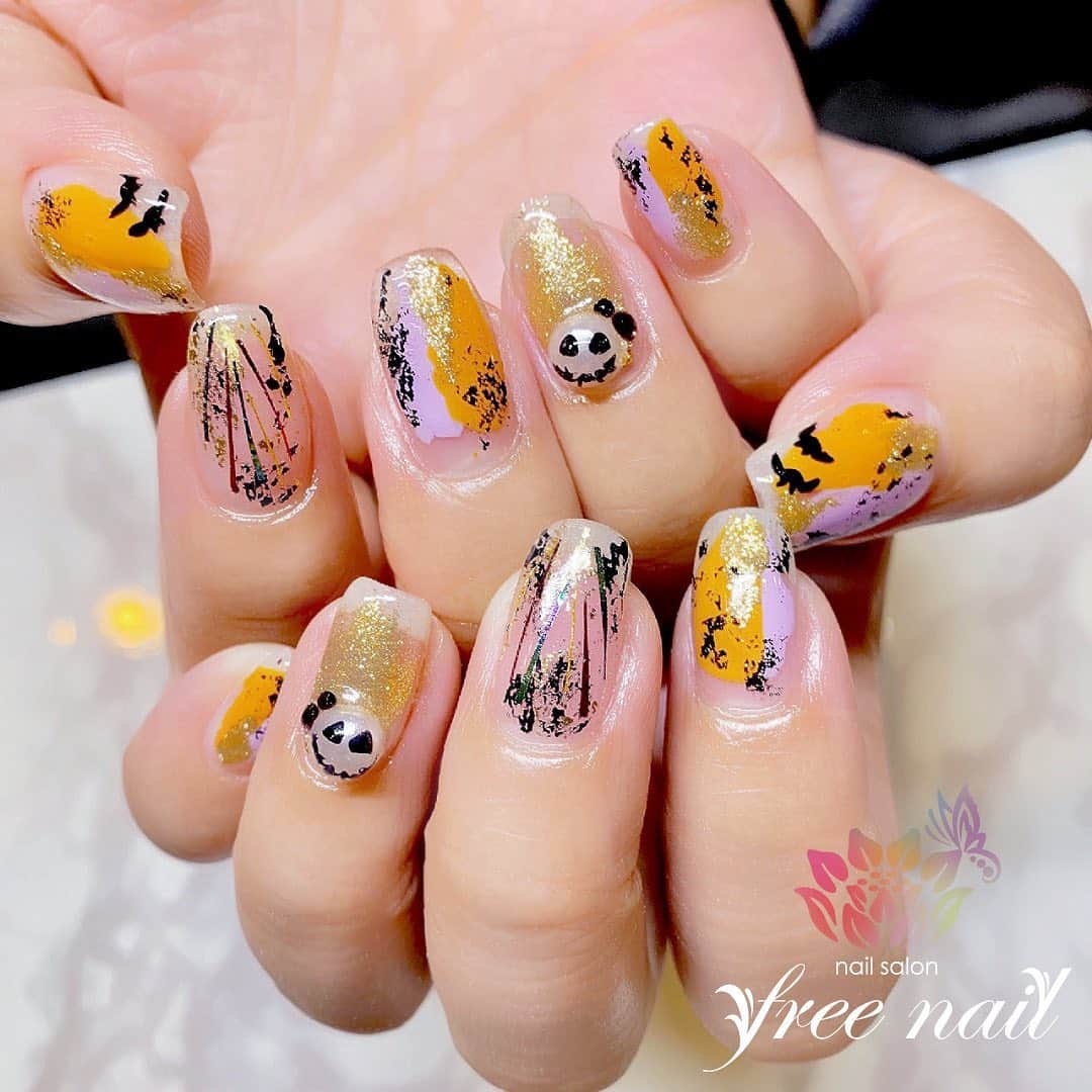 free nail フリーネイルさんのインスタグラム写真 - (free nail フリーネイルInstagram)「. ハロウィンネイル💅🏻🎃✨ . 楽しい季節ネイル👻🕸 . ネイルで毎日を楽しく😊🍀 . ご来店ありがとうございました🙇🏻‍♀️🙇🏻‍♀️🙇🏻‍♀️💗 . #ネイルアート #ジェルネイル #ネイルサロン #大阪ネイルサロン #ネイルデザイン #ネイルチェンジ #ハロウィンネイル #季節ネイル #3dネイル #ラメネイル #手書きアート #オレンジネイル #パープルネイル #デザインネイル #トレンドネイル #こだわりネイル #秋ネイル #autumnnails #nailsart #nailsdid #美甲 #日式美甲 #日式美甲胶 #日本美甲师 #日本美甲老师 #美甲上课 #日本胶 #フリーネイル #freenail」10月19日 16時33分 - freenail_jpn