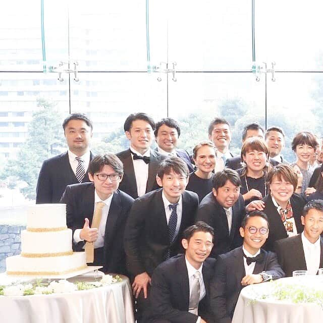 池田信太郎さんのインスタグラム写真 - (池田信太郎Instagram)「伊藤華英の結婚式。 多くの友人、アスリートに囲まれて素晴らしい式でした。末永くお幸せに！！！ #伊藤華英 #北京五輪  #ロンドン五輪  #オリンピアン #気遣いと配慮 #スポーツの絆 #オリンピックとパラリンピックの融合」10月19日 16時50分 - shintaroikeda_tokyo