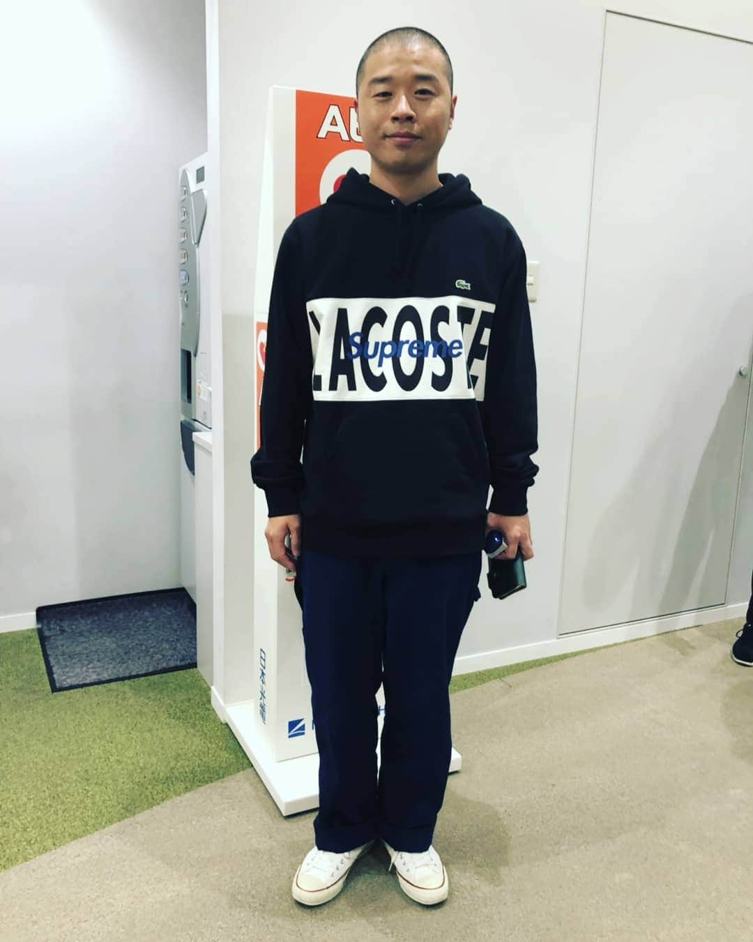 山名文和さんのインスタグラム写真 - (山名文和Instagram)「せやねんの衣装。  LACOSTEだよー。  LACOSTE好きって知ってくれてはるねん。  こんな、丸坊主に、ありがとう。  衣装おかししてくださってるのもありがとうございます。  #@m .mememori  #せやねん #衣装」10月19日 17時55分 - fumikazu_yamana