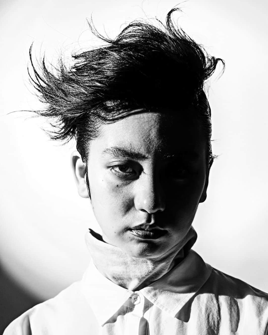 野口和弘のインスタグラム：「クリエィティブ☺︎ . hair @cieca.noguchi  make  @cieca.nana . #ciecanoguchi」