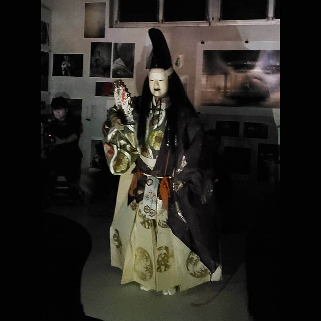 信國太志のインスタグラム：「In Praise of Shadows 陰影礼賛」