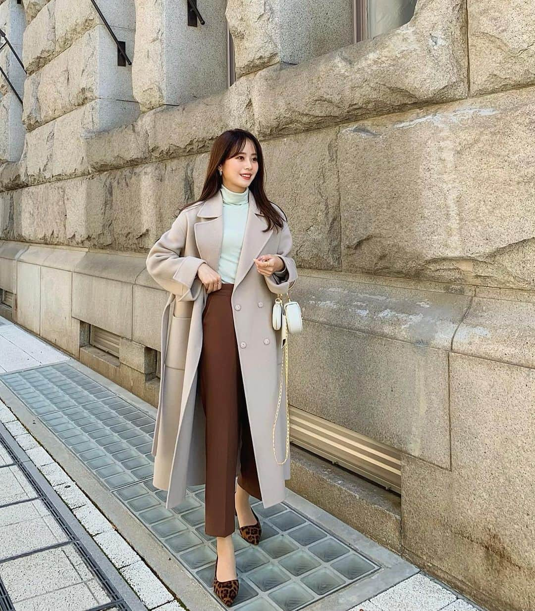 ハンナミさんのインスタグラム写真 - (ハンナミInstagram)「🍂﻿ 昨日からはじまった 新作double wool coat予約販売にて﻿ たっくさんのご注文をありがとうございます🧡🙈!﻿ ﻿ 明日までですが﻿ ゆっくり見に来てくださいね❤︎」10月19日 21時45分 - han_nami_