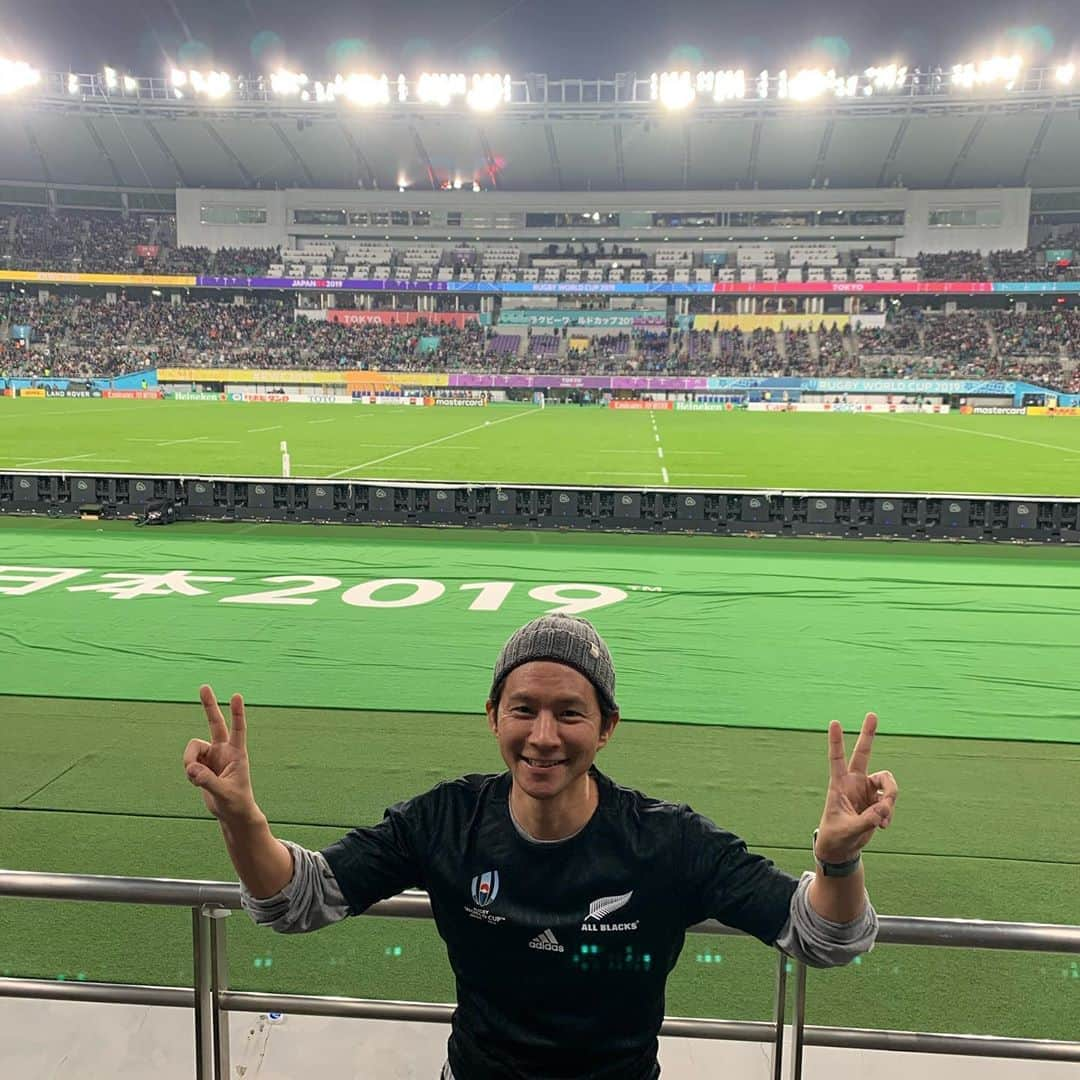 渡部建のインスタグラム：「大興奮！　#ラグビーワールドカップ2019 #nz🇳🇿 #オールブラックス #アイルランド」