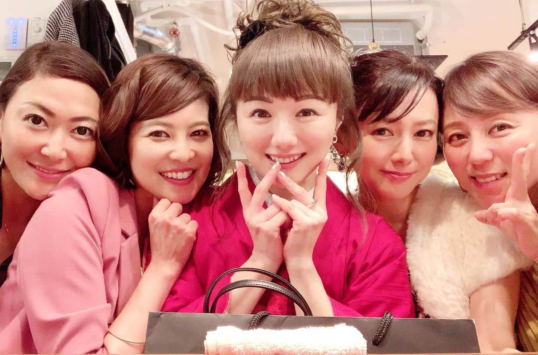 吉田玲奈さんのインスタグラム写真 - (吉田玲奈Instagram)「3次会🍷今夜は酔っ払う愛子ちゃんのパーティー🎉🥳」10月19日 23時30分 - reina.yoshida.ciel.1218