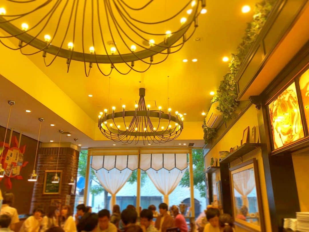 太田りこのグルメインスタ