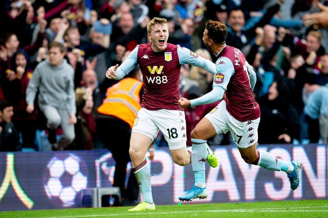 マット・ターゲットさんのインスタグラム写真 - (マット・ターゲットInstagram)「Massive win today!! Nothing like a last minute winner 🤪🤪🤪」10月20日 1時49分 - mattytargett