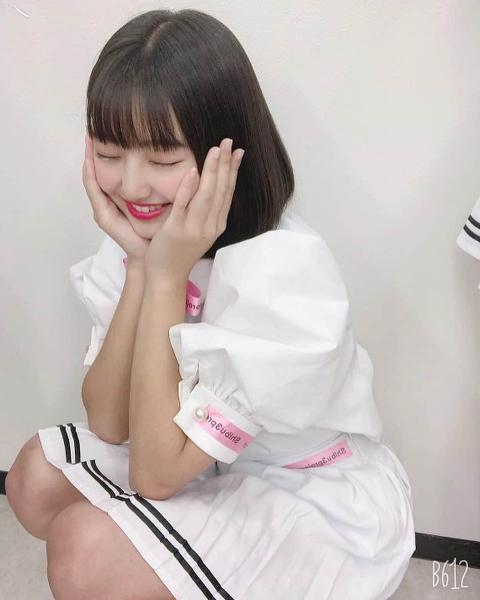 瀬名萌花さんのインスタグラム写真 - (瀬名萌花Instagram)「シブサン学園祭ありがとうございました〜！ 新曲はいかがでしたか！ MVも公開されます👏🏻 特典会も嬉しかったです、また次のライブでお会いしましょう☺️ #platinumproduction #プラチナムプロダクション#シブサン#シブサンプロジェクト#shibu3 #shibu3project #ピンククラス#jk2 #jk#jkブランド#sjk#insta#Instagram#instagood #instalike #followｍe」11月17日 22時57分 - moeka.sena102