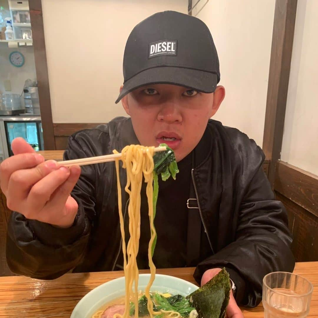 後藤拓実（四千頭身）さんのインスタグラム写真 - (後藤拓実（四千頭身）Instagram)「ラーメン後藤  #毎日投稿 #本人登場 #おまたせ登場 #ミリタリアサシンッ #ウィーアー忍者隊 #ミリタリアサシンッ」11月17日 23時15分 - ganjuke