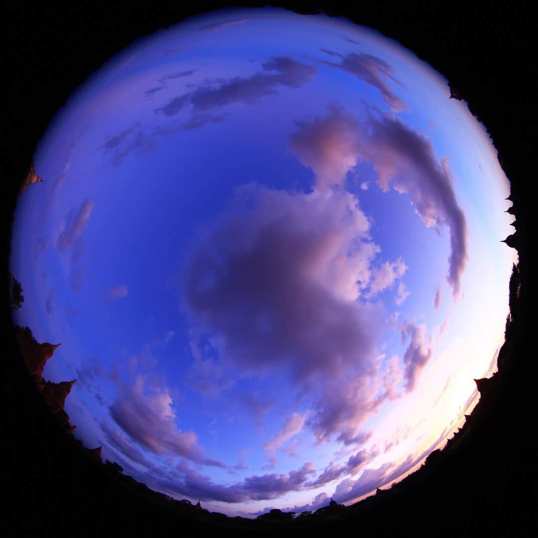 玉木宏さんのインスタグラム写真 - (玉木宏Instagram)「#まんまる #myanmar #sky #moon」11月17日 23時18分 - hiroshitamaki_official