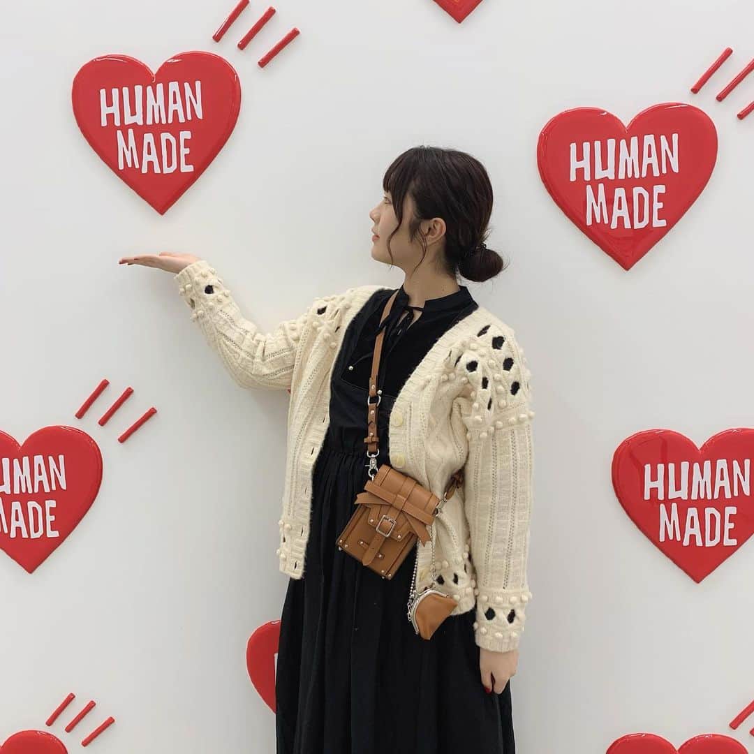 横島亜衿さんのインスタグラム写真 - (横島亜衿Instagram)「. human made❤︎ . 可愛いキャップと靴下買いました☺️お気に入り~ . . #humanmade #京都　#京都旅行」11月17日 23時45分 - _aeri_yokoshima