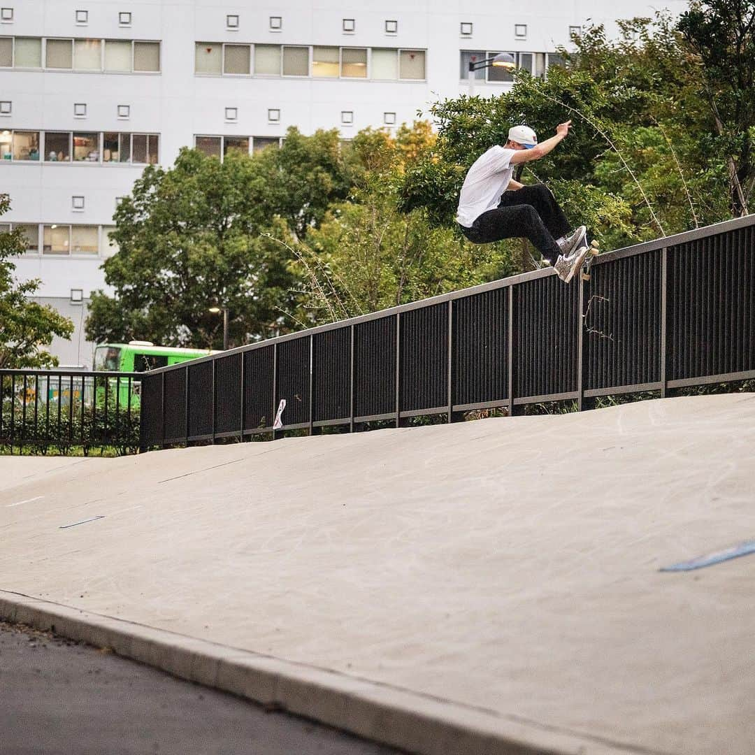 Nike Skateboardingさんのインスタグラム写真 - (Nike SkateboardingInstagram)「Jan Henrik from the top rope.  @funkmesterjan | 📷 @nobuoiseki  #nikesb @soulland」11月18日 1時10分 - nikesb