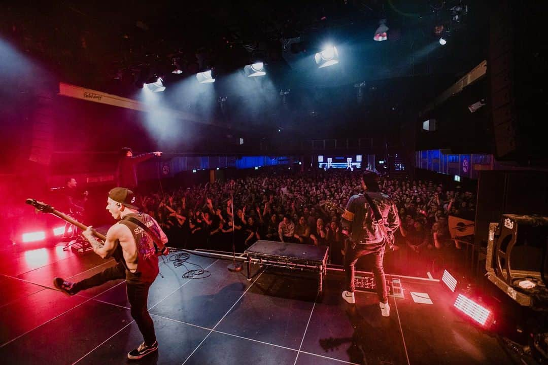 ジャック・ファウラーさんのインスタグラム写真 - (ジャック・ファウラーInstagram)「Still buzzing from Frankfurt last night, but Münster you’re up tonight! Let’s see what you got 🥳 @elliemitchellphotography 📸」11月18日 1時26分 - jacksws