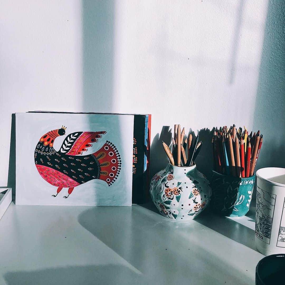 Dinara Mirtalipovaのインスタグラム：「Sunday 🌞☕️」