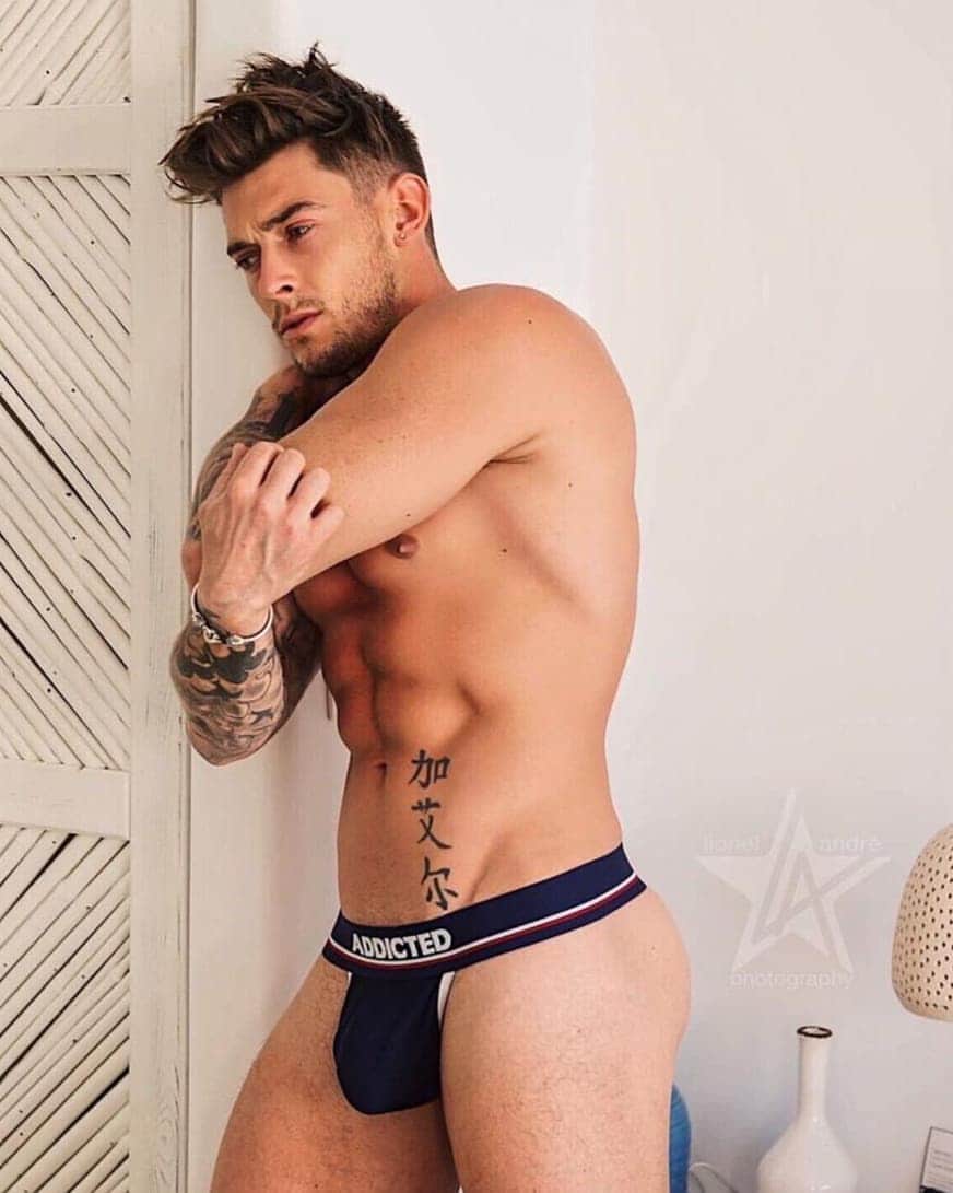 DELLICIOUSMENさんのインスタグラム写真 - (DELLICIOUSMENInstagram)「 Follow the hottie @ garyxprivate 😍, he just maked