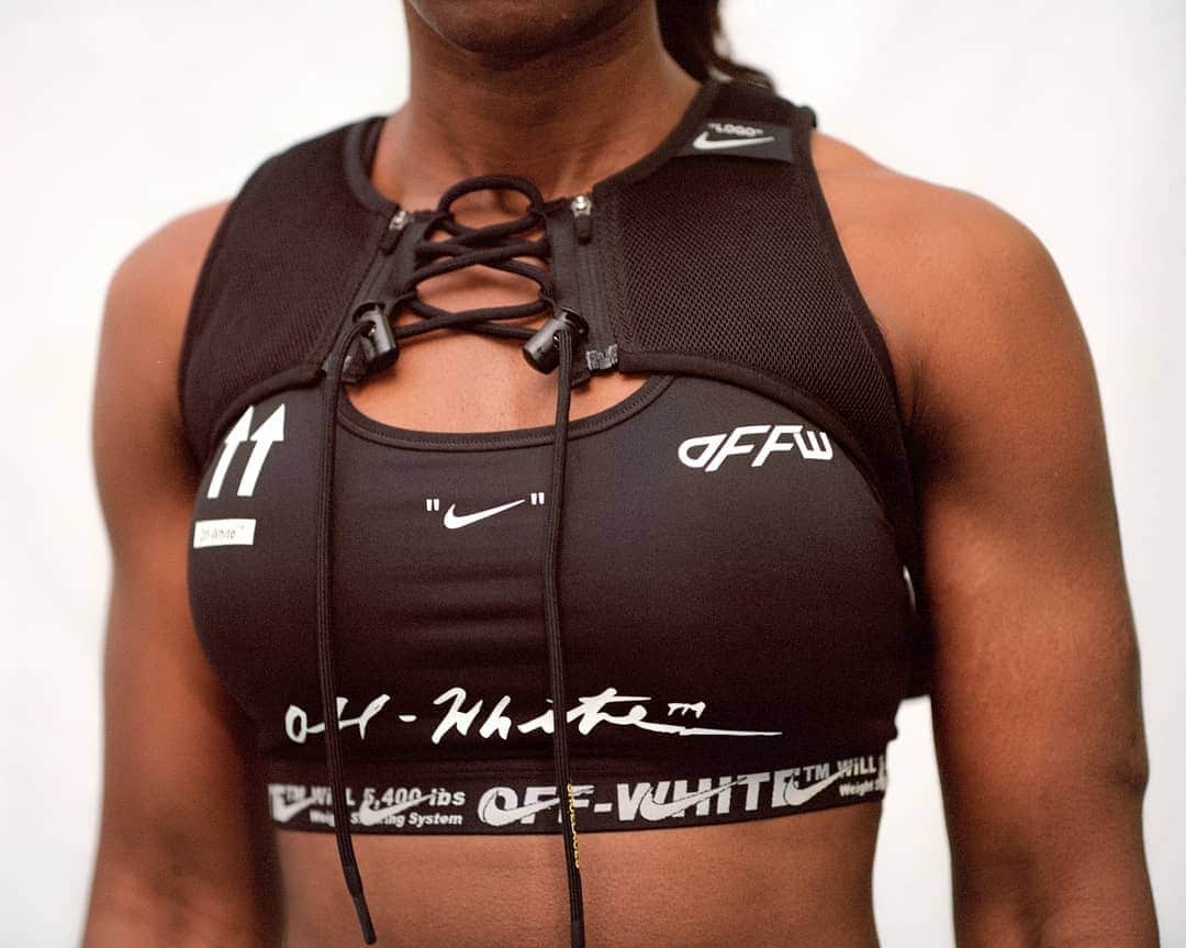 OFF-WHITE C/O VIRGIL ABLOHさんのインスタグラム写真 - (OFF-WHITE C/O VIRGIL ABLOHInstagram)「[collab] women’s Off-White™ c/o @nike collection now available online and at @off___white___lasvegas @em___pty___gallery and @off___white__paris store.」11月18日 4時00分 - off____white