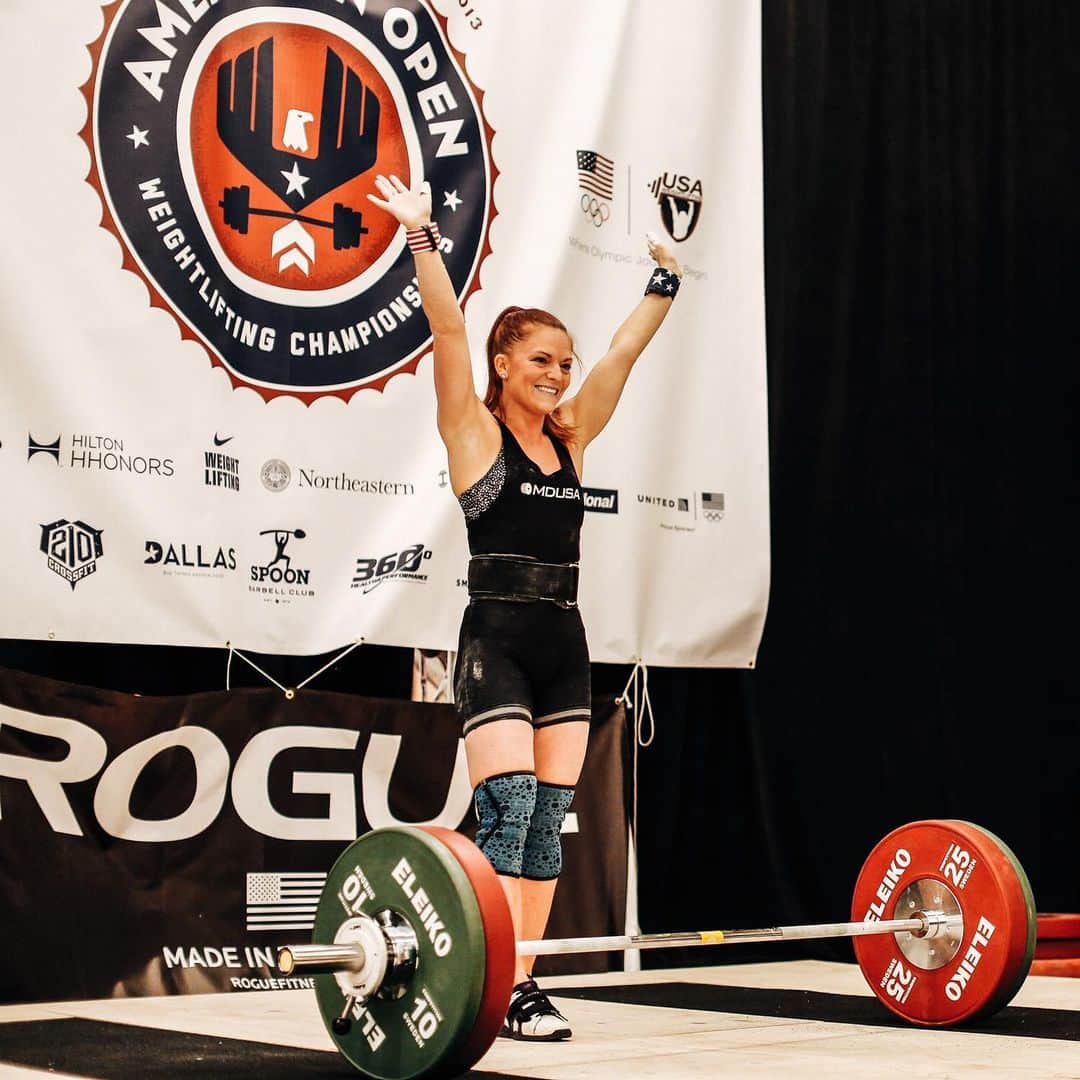 モーガン・キングのインスタグラム：「If you have followed me for a while, you know that I was part of Team MDUSA in 2013 when I won my first nationals and qualified to be on the 2013 World Championship team. I started lifting in Seattle with Dean six months before him and I went to try out to make the MDUSA team. We knew if we were going to pursue weightlifting we needed a facility to train full time. • My time at MDUSA was not long as I was invited to go train at the US Olympic Training Center shortly after in Colorado Springs but I am forever grateful for the chance they took on me. • I am thankful for both Glenn Pendlay and Don McCauley for constantly supporting me throughout my years of weightlifting. I am also in debt to them for bringing me some of the most genuine humans I have ever met. Each one of those team members I hold dear and these two especially @seanmrigsby and @harristayler who have become part of my family. So thank you Glenn and Don for creating an environment that I will forever hold in my heart. Your belief in my talent helped me become the weightlifter I am today.」
