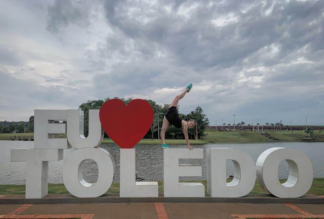 モルガーナ・ギマッキさんのインスタグラム写真 - (モルガーナ・ギマッキInstagram)「Eu amo Toledo! Minha cidade, meu lar, minha casa. Onde eu nasci, cresci e fui criada. Nunca me canso de voltar aqui. Lugar onde iniciei na ginástica rítmica, onde treinei e me superei a cada dia. Quem eu sou e o que sou, iniciou aqui. Eu amo Toledo! 🥰🇧🇷♥️ #toledo #parana #brasil #minhacasa #amo #ginasticaritmicabrasil #ginasticaritmica #gratidão」11月14日 6時08分 - morganagmach