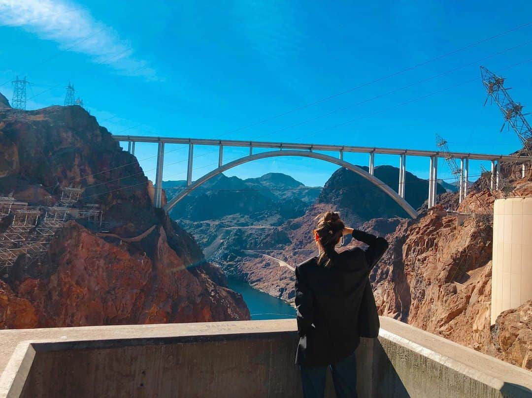 Camila Queirozさんのインスタグラム写真 - (Camila QueirozInstagram)「Hoover dam Nevada/Arizona  Rio Colorado」11月14日 6時23分 - camilaqueiroz