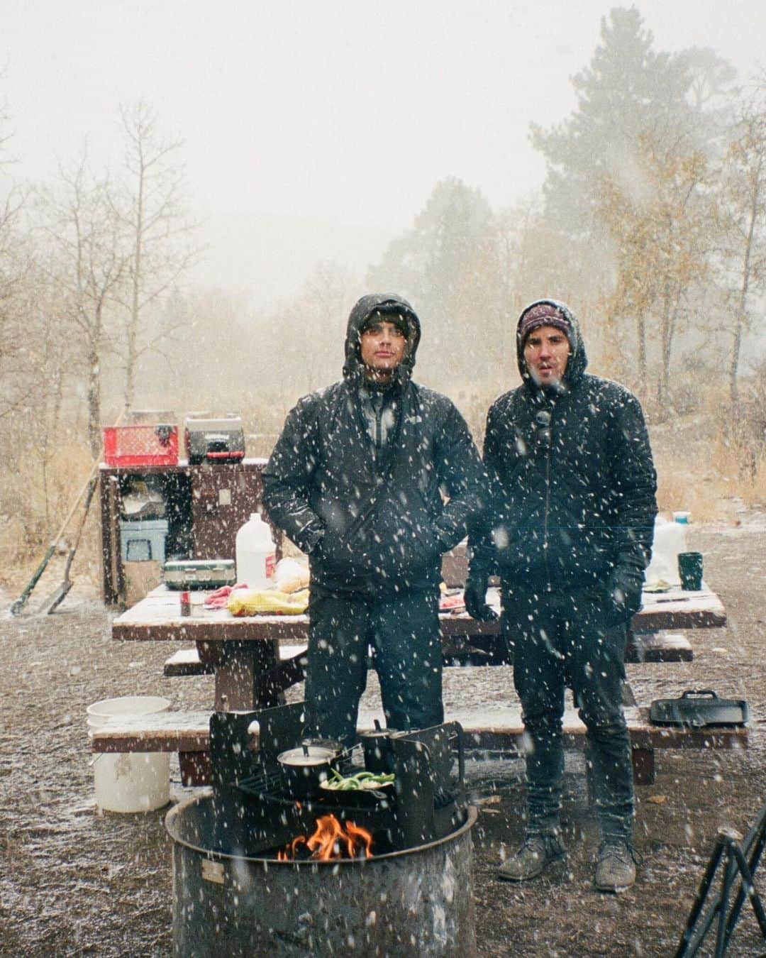 Dark Wavesさんのインスタグラム写真 - (Dark WavesInstagram)「Camping in the sierras a couple weeks ago with @iamcygz and @bigtastexxl」11月14日 6時57分 - dark_waves