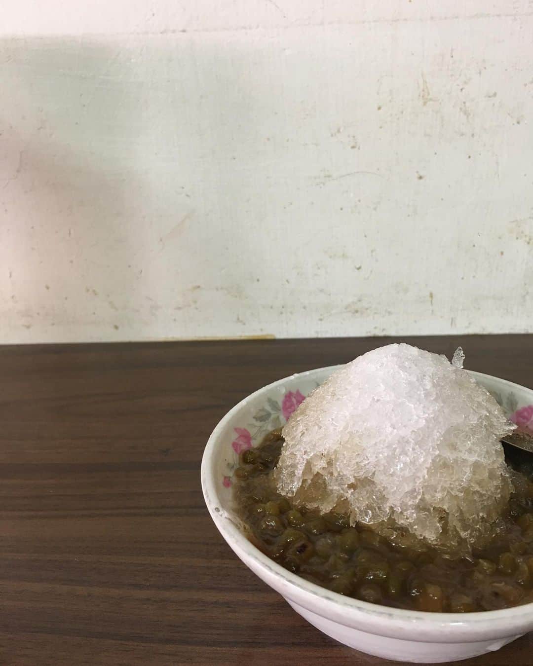サルボ恭子さんのインスタグラム写真 - (サルボ恭子Instagram)「汗ばむぐらいで、﻿ ﻿ ﻿ またおやつ﻿ ﻿ ﻿ ﻿ ﻿ #台北#taipei#cookingclass#サルボ恭子#kyokosalbot」11月14日 8時16分 - kyokosalbot