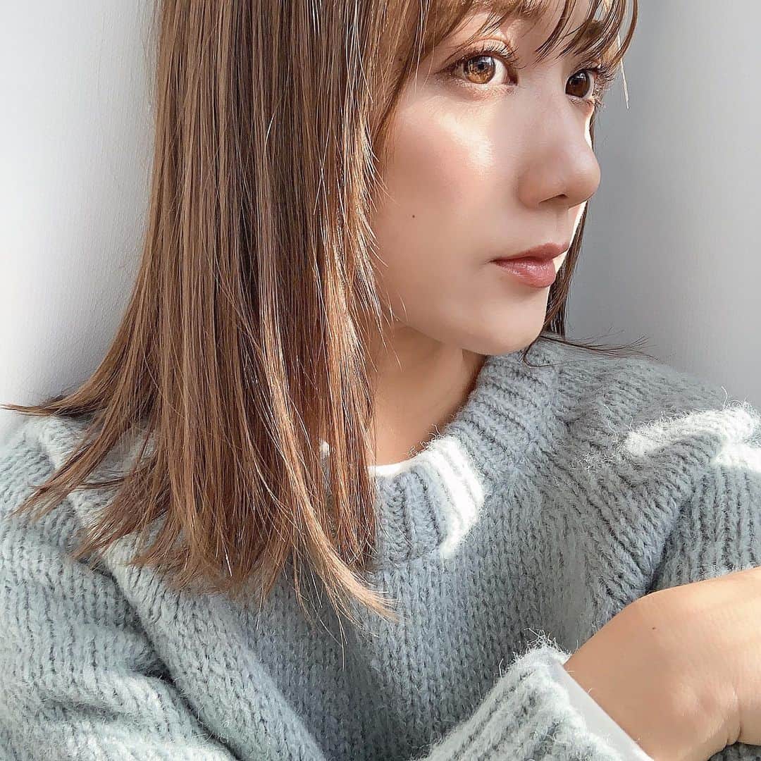 のインスタグラム：「最近のmake✌︎ ストーリーの正解は マスカラもブラウンにした、でした🦔 ㅤ 絶対わからんよね😂写真じゃ伝わらない⍨  お付き合い下さった方ありがとうございました笑 ㅤ ブラックより柔らかい感じになる☺️👍🏻💕 ちなみにアイラインも前使ってたブラウンより明るめのにした♡ ㅤ ㅤ #make #cosme #eyemakeup #メイク #メイクアップ」