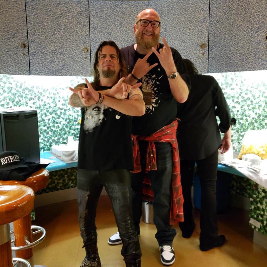 Queensrycheさんのインスタグラム写真 - (QueensrycheInstagram)「Todd La Torre with Brian Posehn from The Big Bang Theory aboard MegaCruise, who's not only a fan of metal music, but a huge Queensryche fan as well! #queensryche #megacruise #toddlatorre #brianposehn #comedian #greatguy #funtimes #memories」11月14日 11時09分 - queensrycheofficial