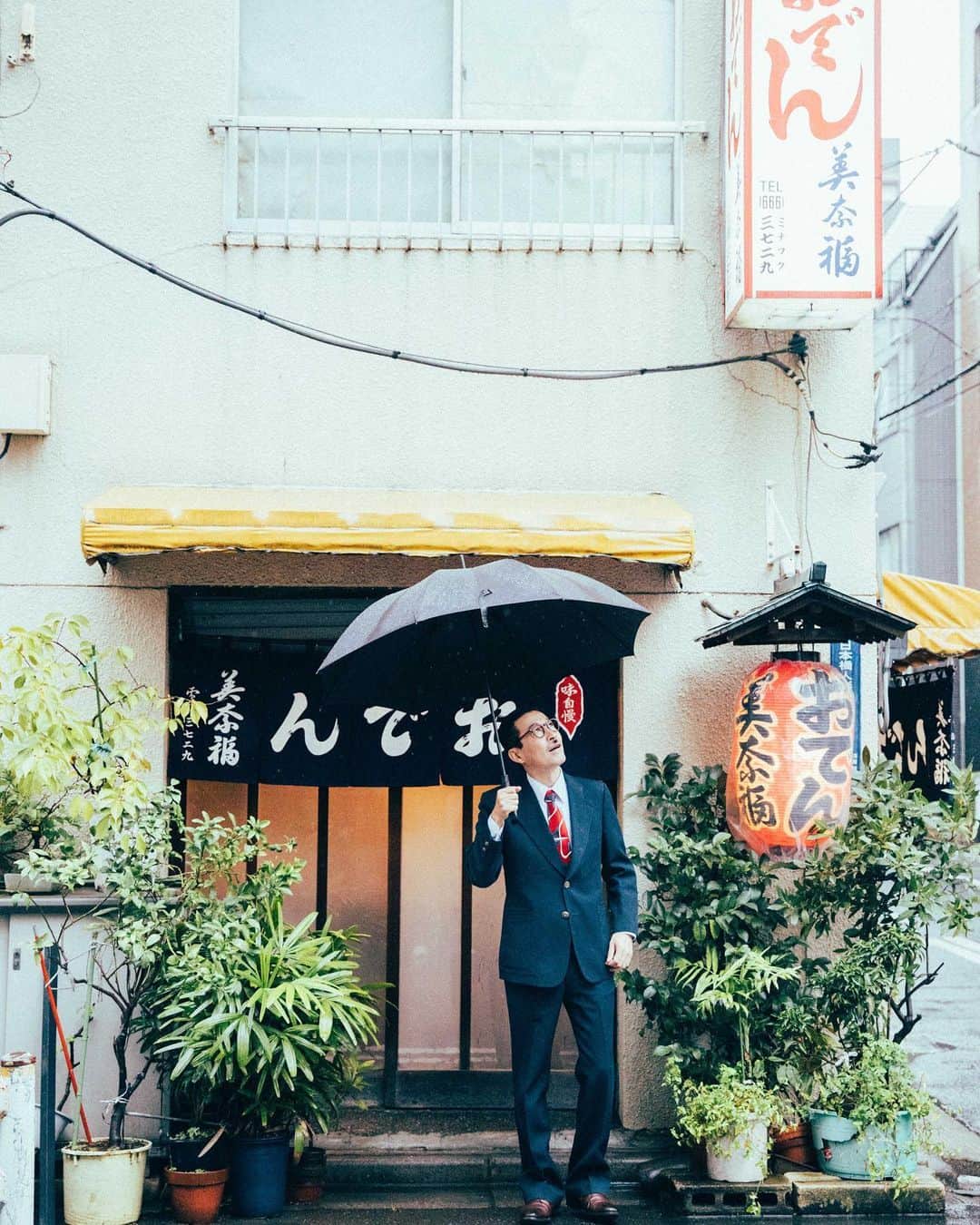 岩井ジョニ男のグルメインスタ