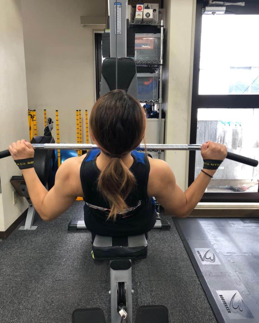 朱里さんのインスタグラム写真 - (朱里Instagram)「Training is over🧡  #training #gym #fitness #fitnessgirl  #fit  #muscle #body  #diet #morning #フィットネス　#トレーニング　#ジム　#syurikondo #syuri」11月14日 12時40分 - syuri_official
