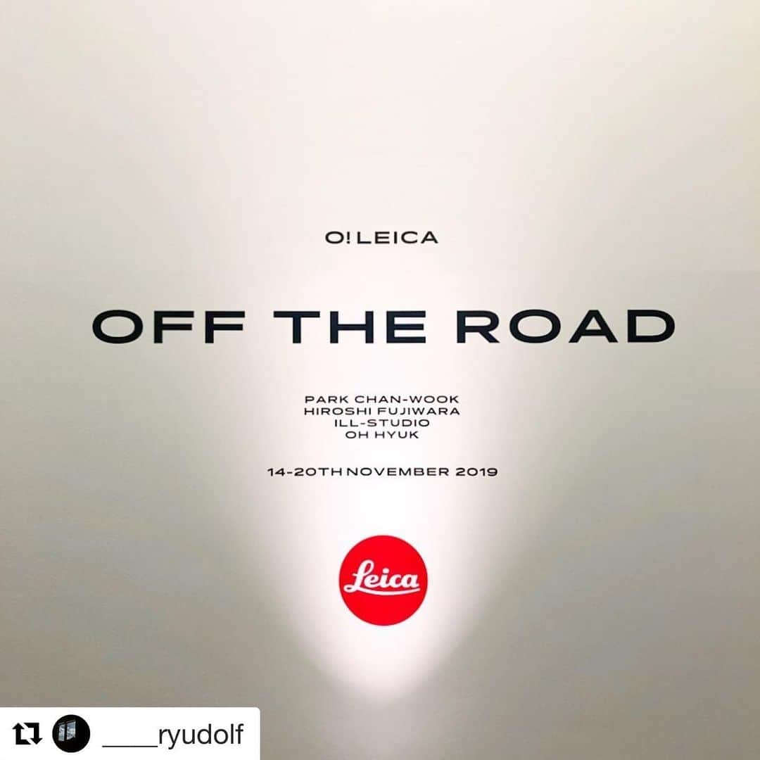 藤原ヒロシさんのインスタグラム写真 - (藤原ヒロシInstagram)「#Repost @____ryudolf with @get_repost ・・・ <O, LEICA, OFF THE ROAD> 올해, 가장 핫했던 전시로 남지 않을까 싶다.  2019 시대정신을 보여줄 주인공은 영화감독 #박찬욱 뮤지션 #오혁 스트리트 패션 대부 #후지와라히로시 아트디렉터 #일스튜디오  오늘부터 20일까지 삼청동 #국제갤러리 에서📷  라이카 카메라 공식 홈페이지에서 사전 신청 후 방문하세요😎 (p.s 그 어느때보다 화려한 프리뷰 행사였던 어젯밤을 기억하며 @xxibgdrgnnxx @hongsick @fakesickness @taegyu_bong)  #leica #라이카 #오라이카 #오라이카2019」11月14日 14時59分 - fujiwarahiroshi