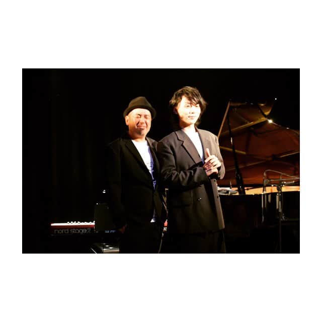 JONTEさんのインスタグラム写真 - (JONTEInstagram)「ライブはヒール👠 ミトさんも履いてくれましたよ(^^) #ミトジョンテ#ミトカツユキ#heels👠  #LOOP #daikanyama」11月14日 15時14分 - jtfav