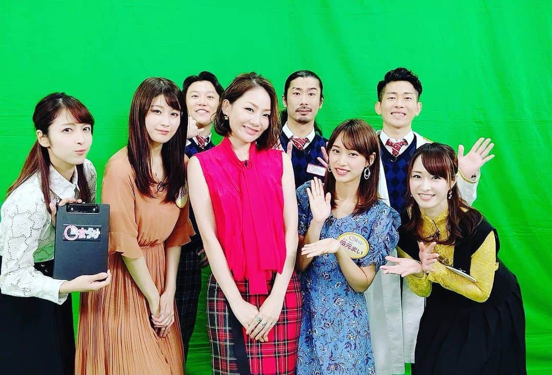 宮本美季のインスタグラム：「テレビ東京「一夜づけ」❗ 11/14(木)26:35～ 11/15(金)27:00～  前売りチケット販売中🎼 ローマ・イタリア管弦楽団「映画音楽名曲選」を一夜づけ🎤 【講師】太田博久 【助手】山下耀子 【生徒】おたけ、梅本静香、沢すみれ、鈴元まい、菅良太郎(パンサー) 【特別講師】宮本美季  tv-tokyo.co.jp/ichiya/」