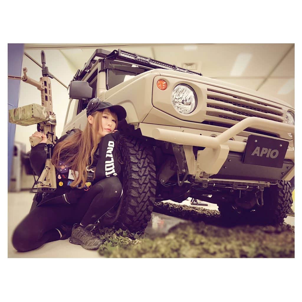 のインスタグラム：「. . . 11/23(土)🇯🇵日本最大級🇯🇵🔫サバイバルゲームイベント🔫 . . メガサバに🌈ゲスト出演🌈させて頂きます!! . . 御申込&詳細は @peacecombat_magazine  のアカウントをチェック💕 . . このサバゲイベントは!!!!人気サバゲー雑誌 . . 💕 @peacecombat_magazine 💕!! アームズマガジン!!そして 💕 @union_sgf 💕がタッグ組んだ一大イベント💜💜💜 . . ゲストも10人超･:*+.\(( °ω° ))/.:+すごおおおおお╰(*´︶`*)╯♡ . . 今回は有名なニューフェイスなゲスト方々も沢山!!!!\(//∇//)\ . . もちろん、写真撮影タイムもあるみたい💕💜💜 ぜひぜひ(((o(*ﾟ▽ﾟ*)o)))♡ . .  いっしょにサバゲーで遊びまくろううううう💜 . . . 🖤🖤🖤🖤🖤🖤🖤🖤🖤🖤🖤🖤🖤🖤🖤🖤 🖤🖤🖤🖤 . . . 🌈ぴっちょりーなYouTubeチャンネル🌈 週一💕配信中〜 . . 🌈ぴっちょりーなバイクアカウント🌈 @picciolina . . 🖤🖤🖤🖤PICCIOLINA☆SCHEDULE🖤🖤🖤🖤 . ■🔫モデル出演🔫プラモデルイベント■ ＊11月16日(土)17(日) タミヤフェア @ツインメッセ(静岡)  日本ミリタリーヴィークル協会ブース . . ■🔫ゲスト出演🔫サバゲーイベント■ ＊11月23日(土) MEGA SAVA @UNION (千葉県) ピースコンバット チーム . . ■🔫ゲスト出演🔫サバゲーイベント■ 1月5日(木) 1周年記念イベント@H.E.A.D.S川越 . . . . 🖤🖤🖤🖤🖤🖤🖤🖤🖤🖤🖤🖤🖤🖤🖤🖤🖤 🖤 #mp5 #tokyomarui #airsofter#airsofters#airsoftgun#airsoftguns#ぴっちょりーな #piccholina #airguns#airgun#airsofterphoto#airsofting#airsoftwar#airsoftworld#airsoftjapan#airsoftgirl#girlswithguns#airsoft#サバゲー#サバゲー女子#military  I」